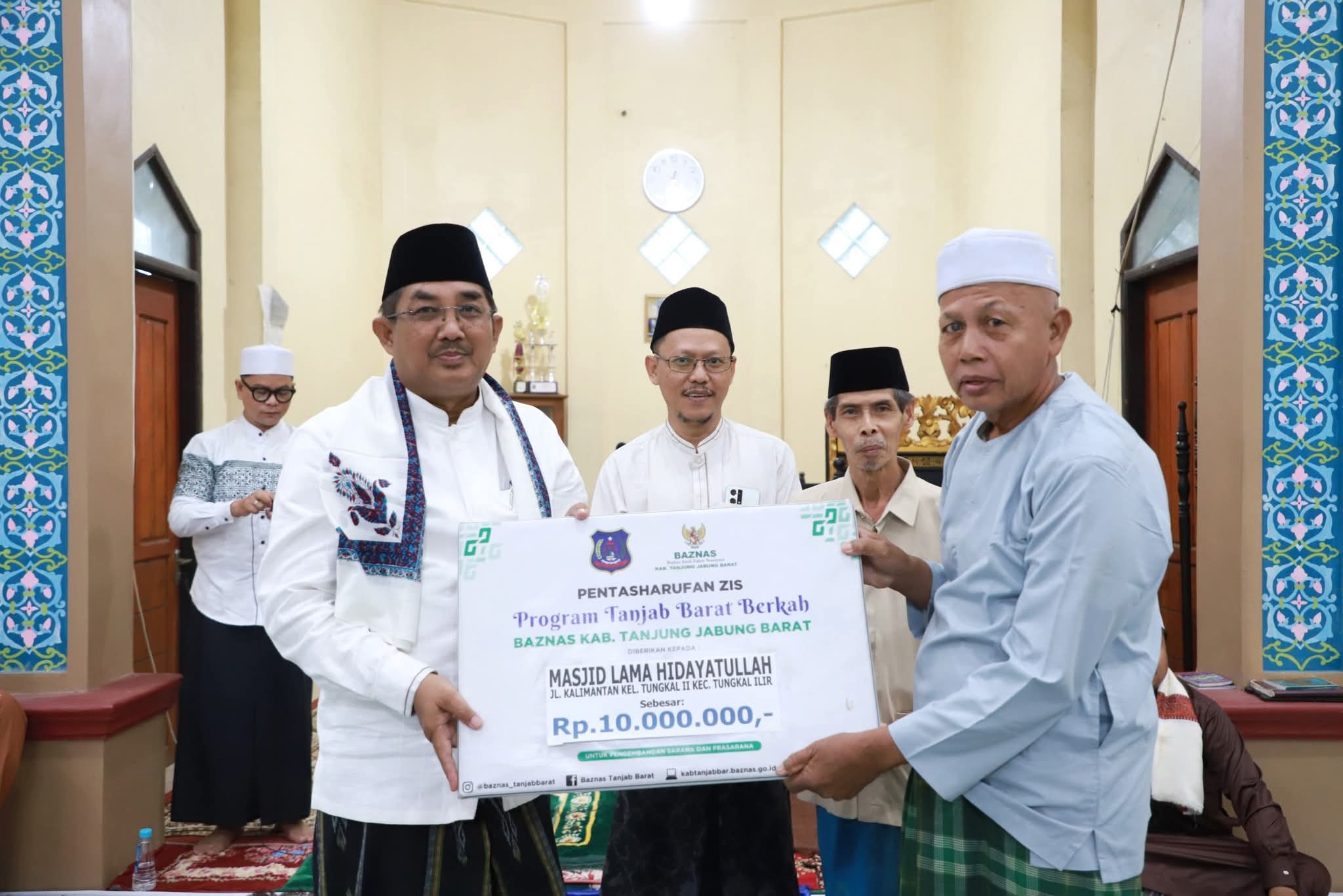 Safari Jumat di Pembengis, Bupati Anwar Sadat Bawa Kabar Baik Pembangunan untuk Warga