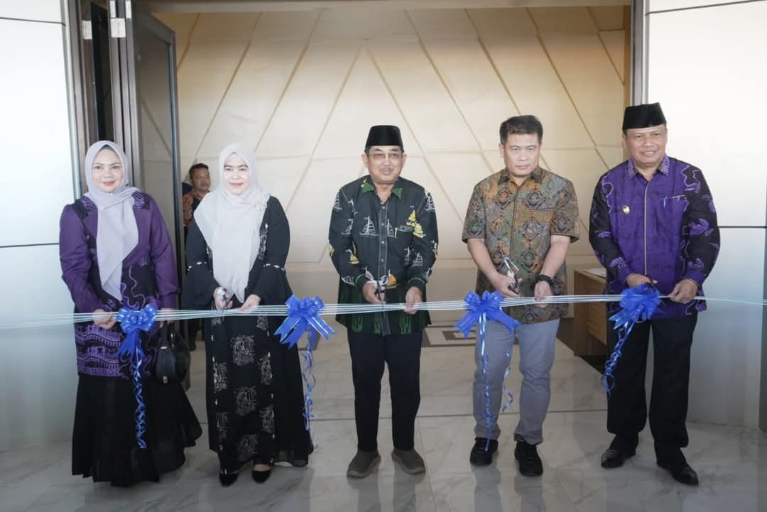 Bupati Tanjab Barat Resmikan Gedung Petro Berkah Pengabuan Convention Center