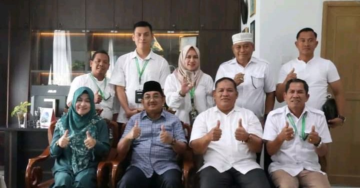 Bupati Tanjab Barat Lakukan Kunjungan Silaturahmi ke YAPISTA