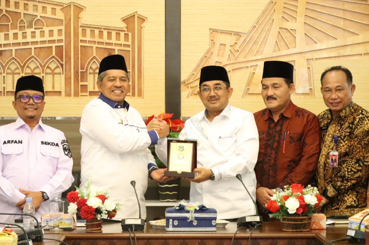 Pemerintah Kabupaten Tanjung Jabung Barat Studi Tiru Kabupaten Layak Anak (KLA) ke Kabupaten Siak